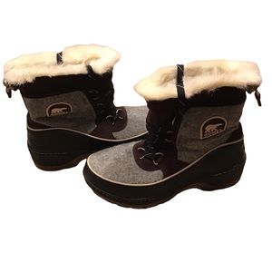 NEW Sorel women’s Tivoli boot